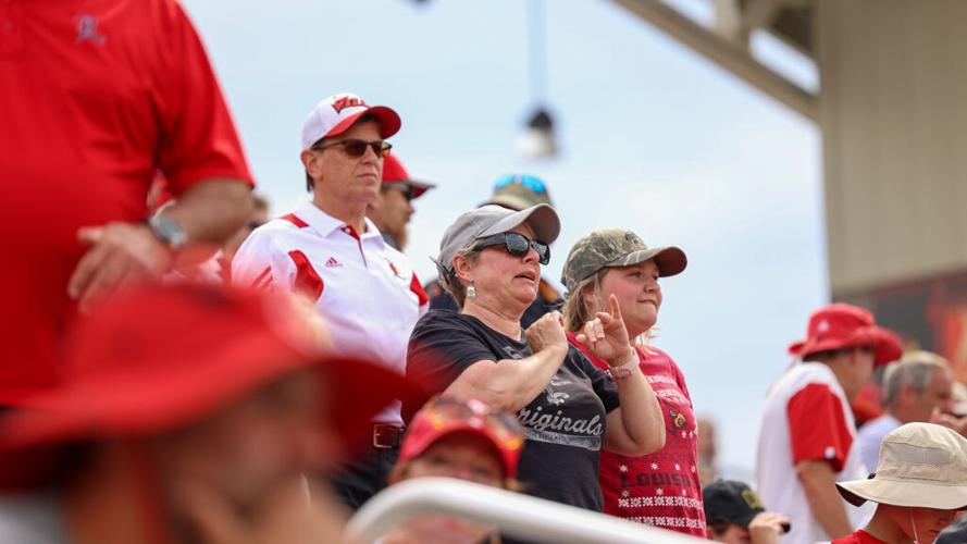 Louisville baseball regional-10.jpg