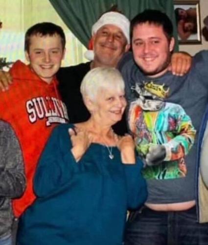 Russell Barnett Jr. with his family.