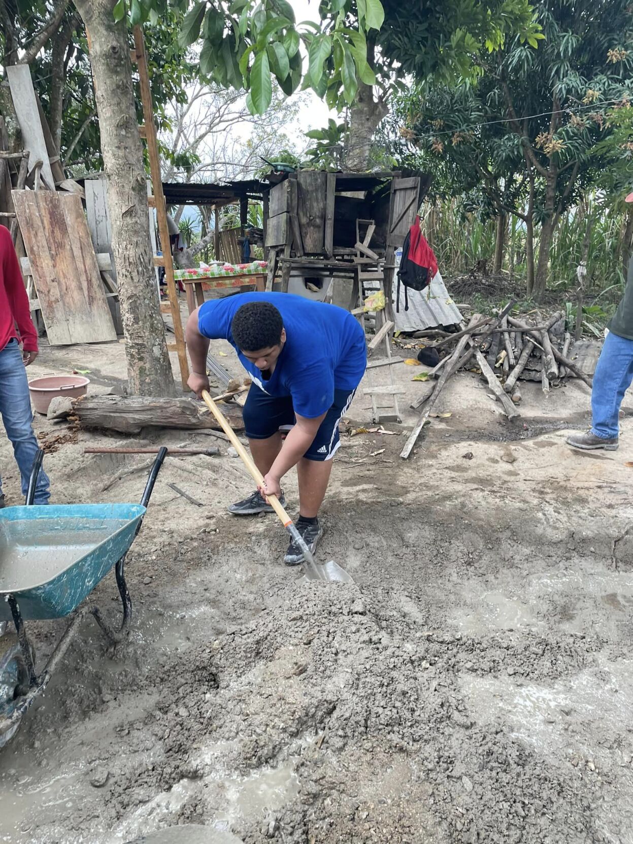 Alex Wilson works in Honduras.jpg