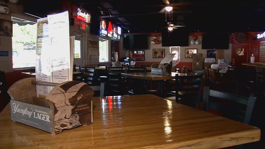 Hoopsters emtpy dining room.jpg