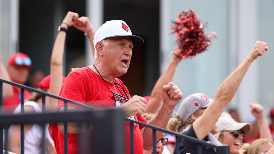 Louisville baseball regional-11.jpg