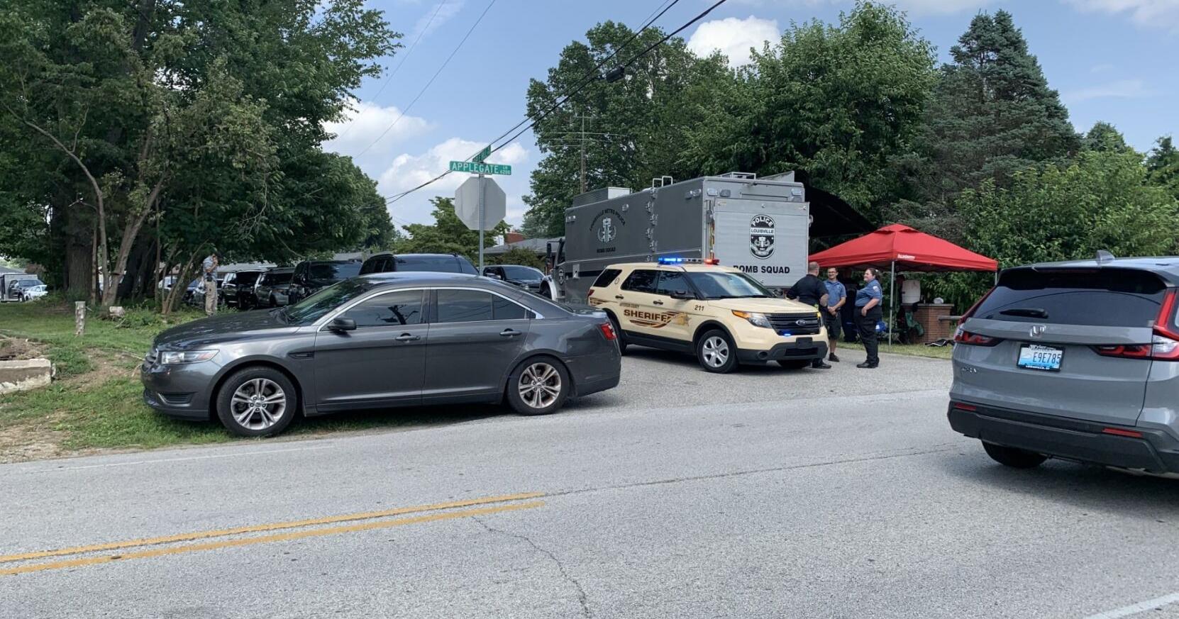 Louisville police agencies investigating 'hazardous materials' in Highview neighborhood - Vimarsana News