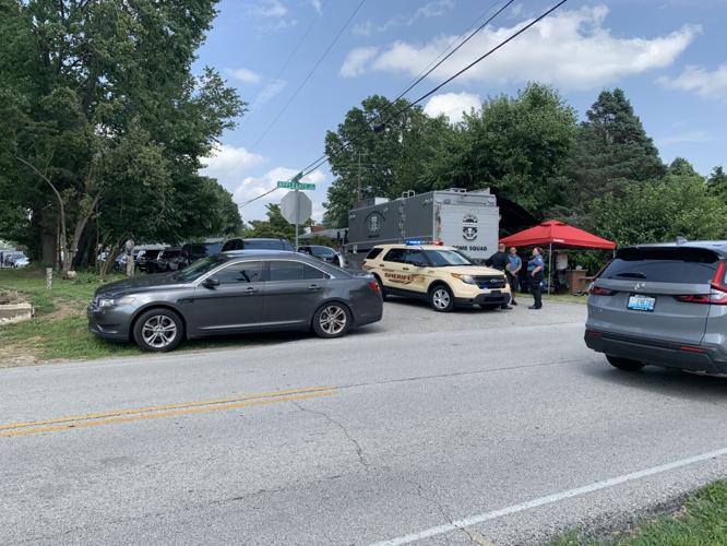 Applegate Lane investigation 2.jpg