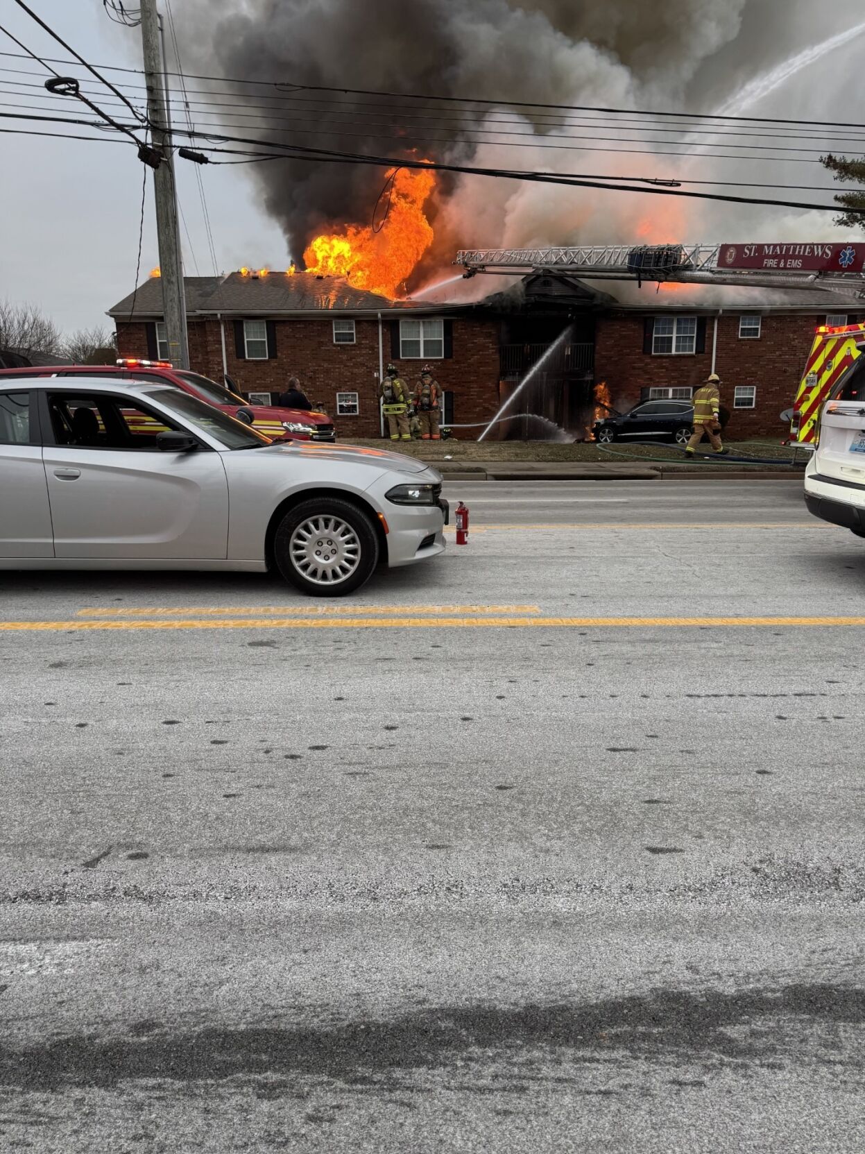 WESTPORT ROAD APARTMENT FIRE 12-16-2025.jpg