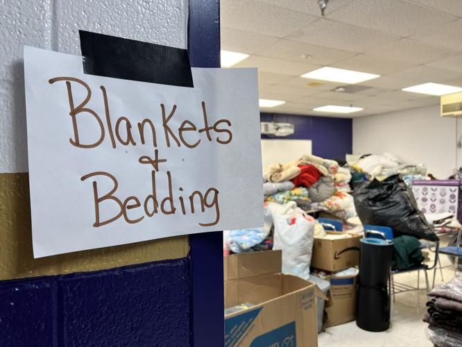 TORNADO - DAWSON SPRINGS - DONATIONS AT HIGH SCHOOL 12-15-2021 3.jfif