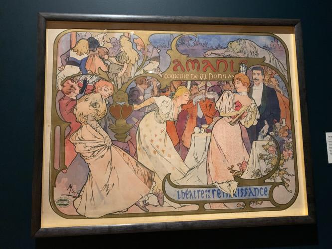 Alphonse Mucha art 2.jpg