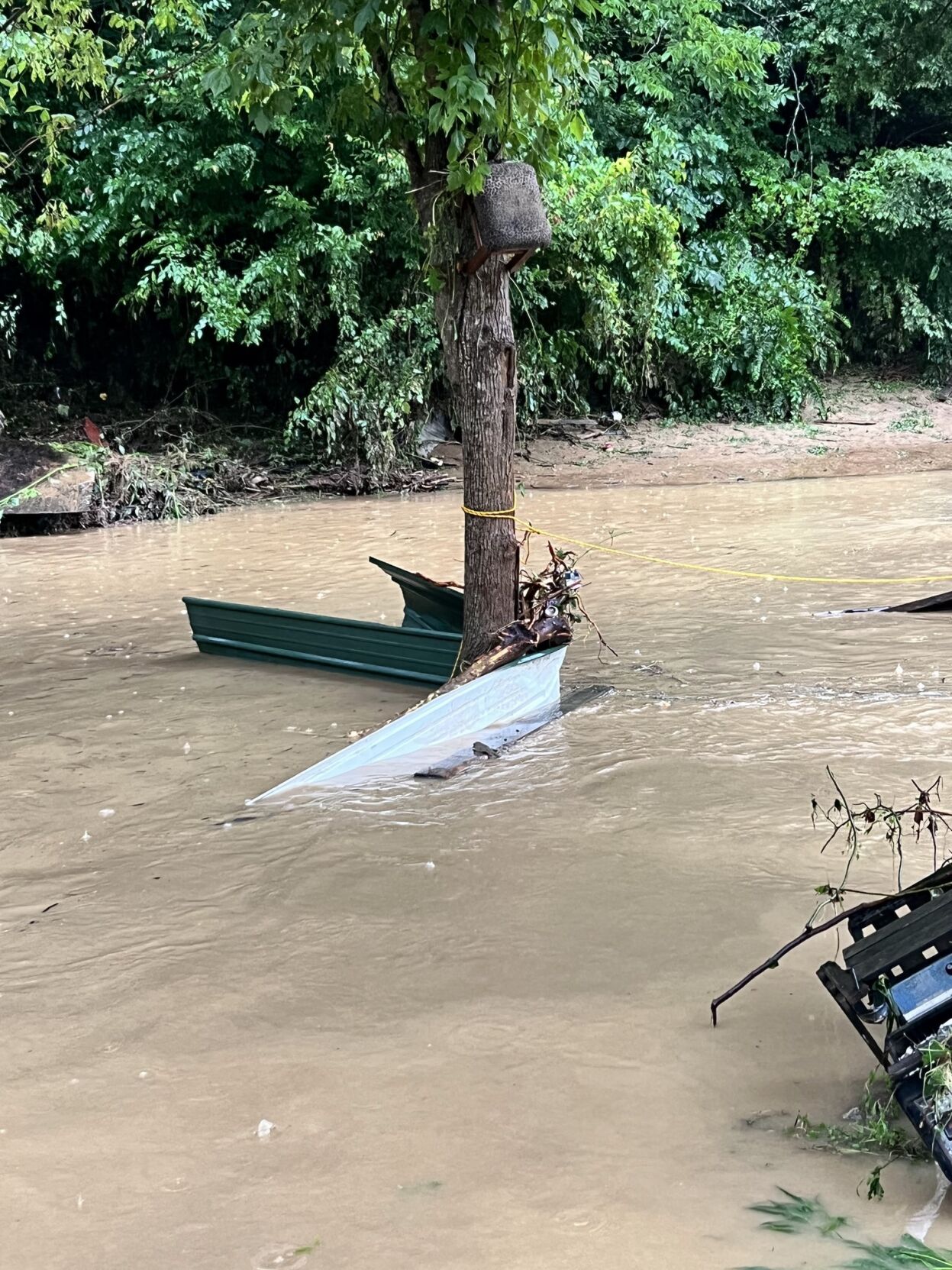 Yard floods after storms devastate Hazard, Kentucky