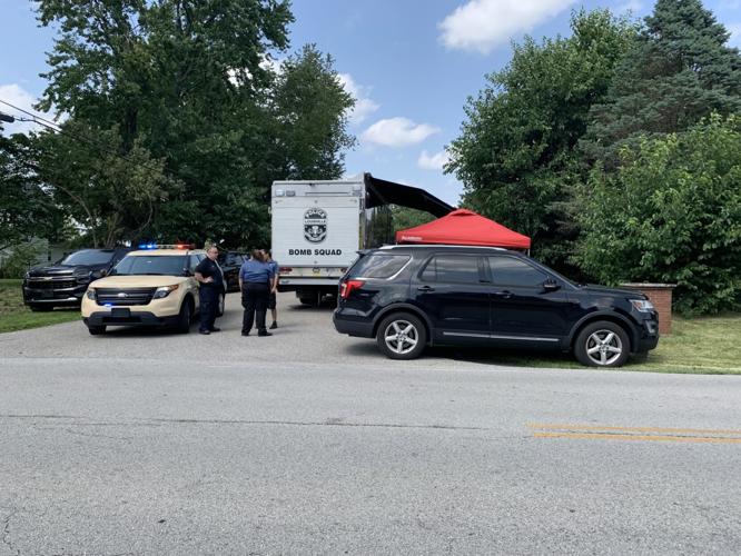 Applegate Lane investigation.jpg