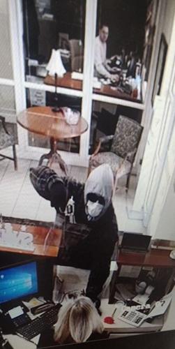 bank robbery suspect.JPG