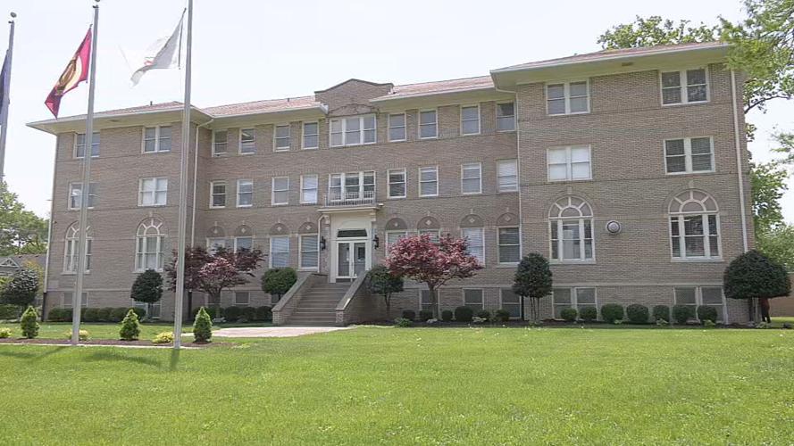 SIMMONS COLLEGE ADMISSIONS