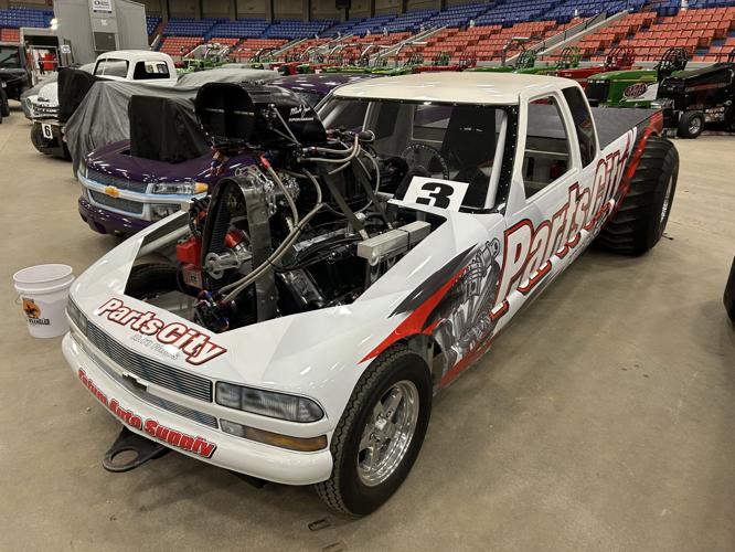 FARM MACHINERY SHOW 2-12-2026 (18).jpg