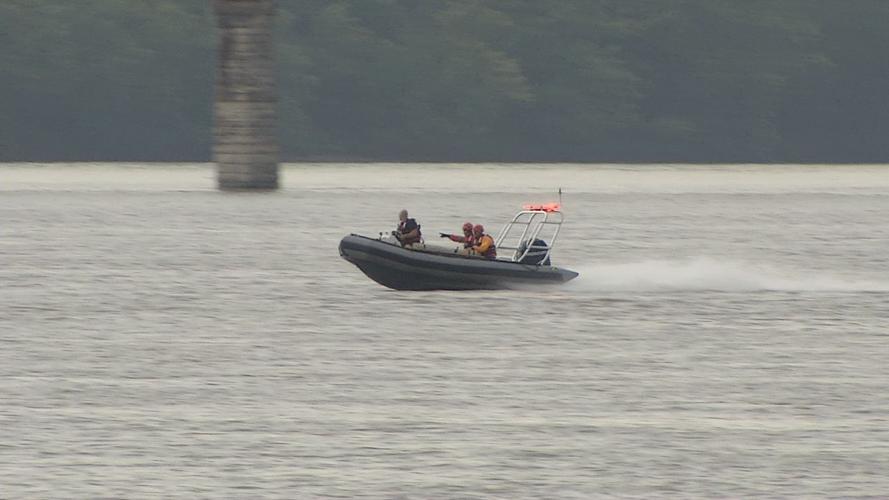 ohio river rescue 2.jpg