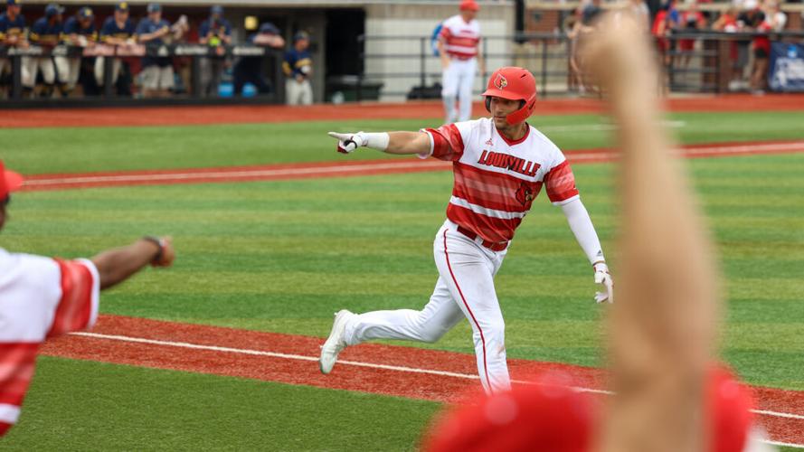 Louisville baseball regional-15.jpg