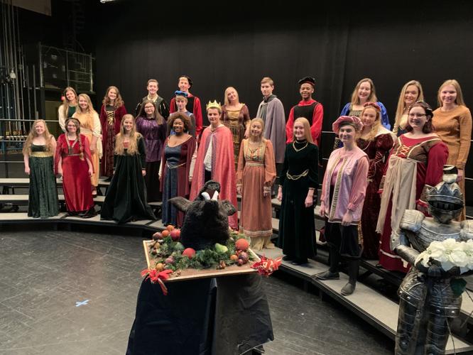 ATHERTON MADRIGAL CHOIR - KEITH KAISER 12-4-19  (3).jpeg