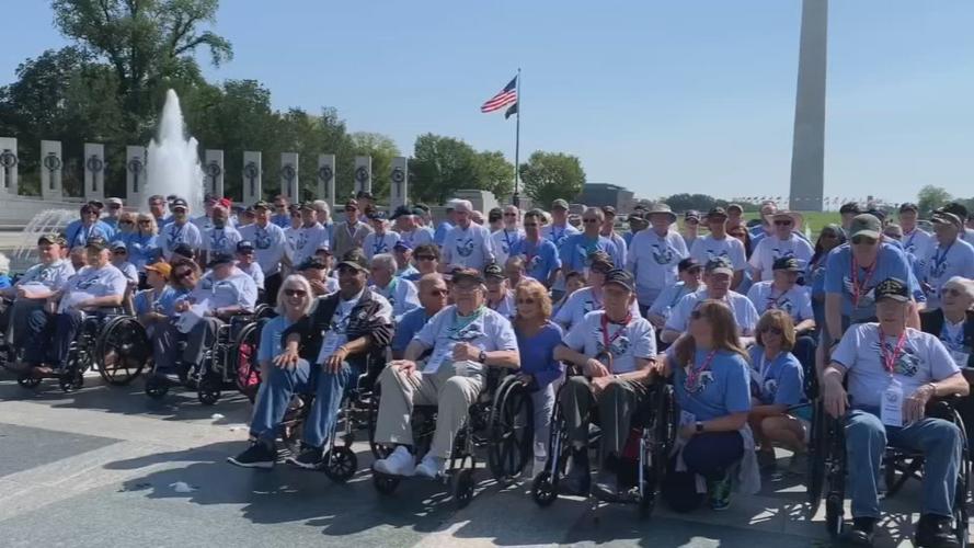 Honor Flight Sept 2019 group pic-2.jpg
