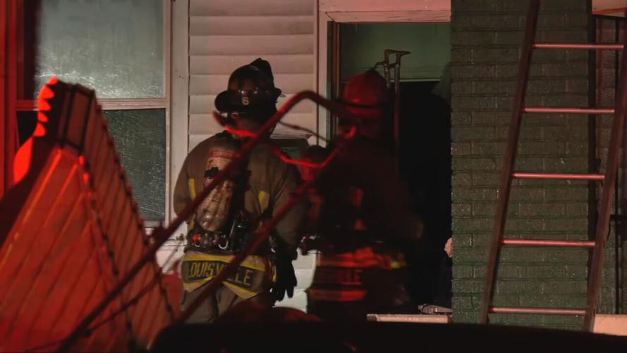 Louisville firefighters battle duplex fire on Magazine Street