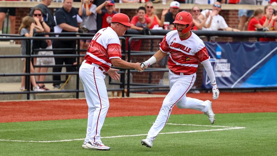 Louisville baseball regional-16.jpg