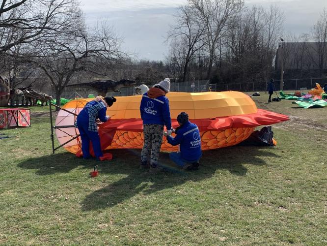 Asian Lantern Festival (construction 3).jpg