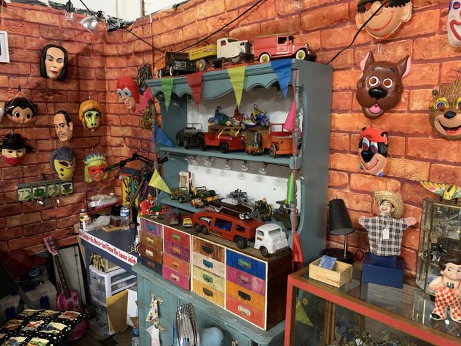 FLEUR DE FLEA KK 6-29-20.jpg