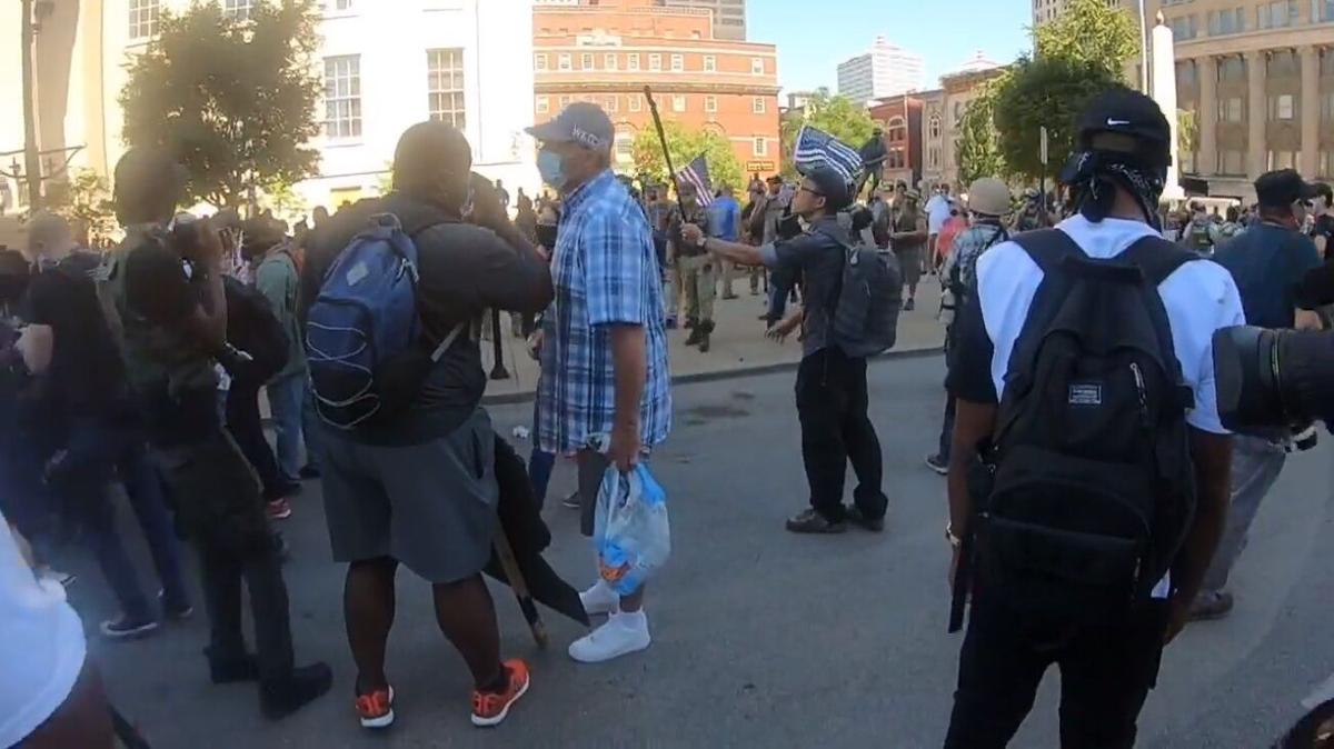Images Protesters Face Off In Jefferson Square On Kentucky Derby Day Wdrb Com