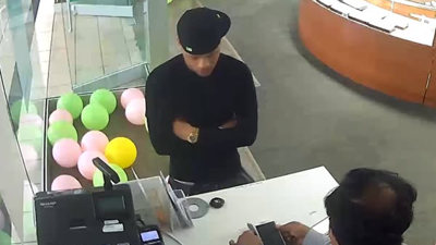 Clarksville theft suspect at retail counter