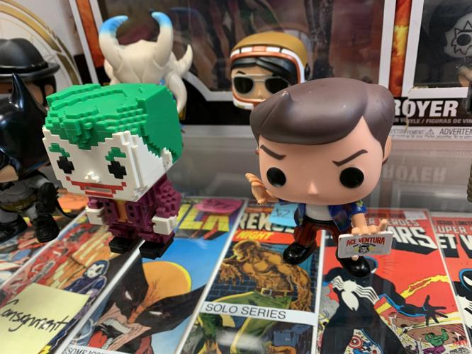 LouisvilleCon Action Figures