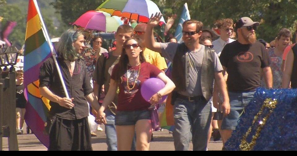 Hundreds celebrate Pride Month at 2nd annual Jeffersonville Pride