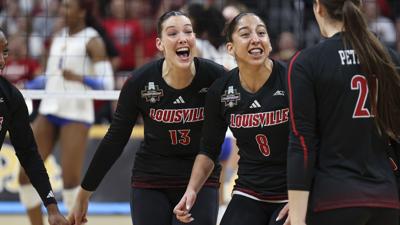 Cara Cresse and Nayelis Cabello