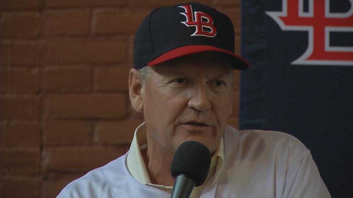 Louisville Bats: Jody Davis brings MLB experience as manager