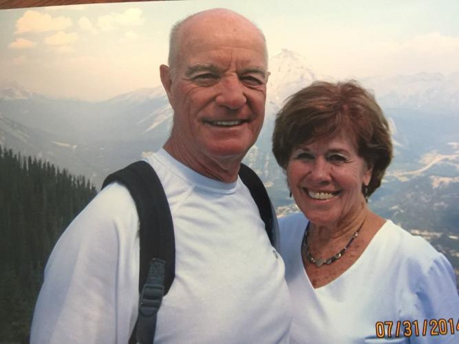 Linda and TOM Deus.jpg