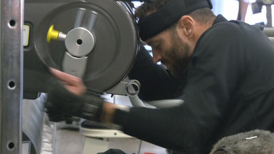 Jerod Nieder trains at UofL Frazier Rehab