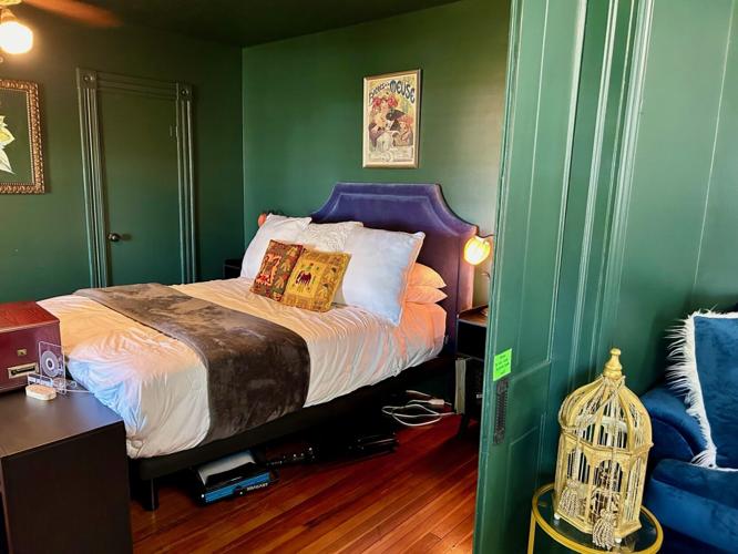 AIRBNB DERBY RENTALS 2.jpg
