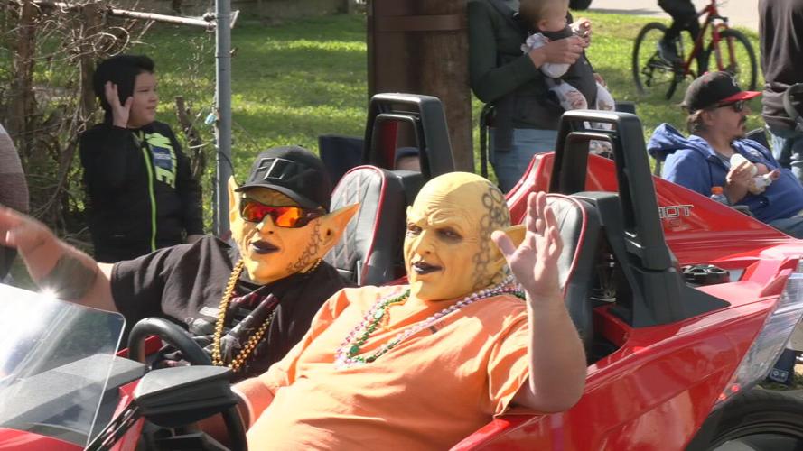 HARVEST HOMECOMING PARADE .jpeg