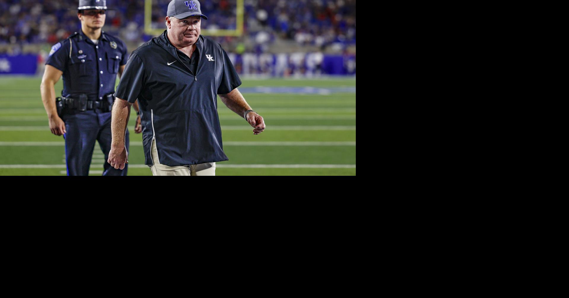 Stoops officially out as Kentucky coach, AD Mitch Barnhart announces