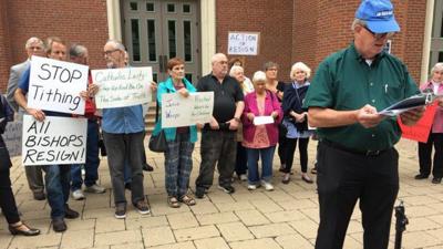 Survivors call on Kentucky AG to investigate sexual abuse by priests