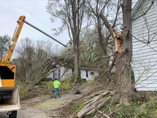 STORM DAMAGE - CORYDON INDIANA - MULBERRY STREET 4-6-2023  (4).jpeg