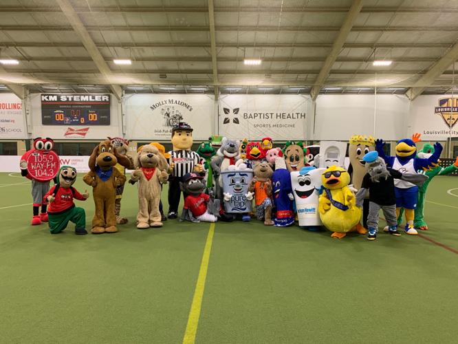 MASCOT BOWL XIII GROUP PHOTO.jpeg