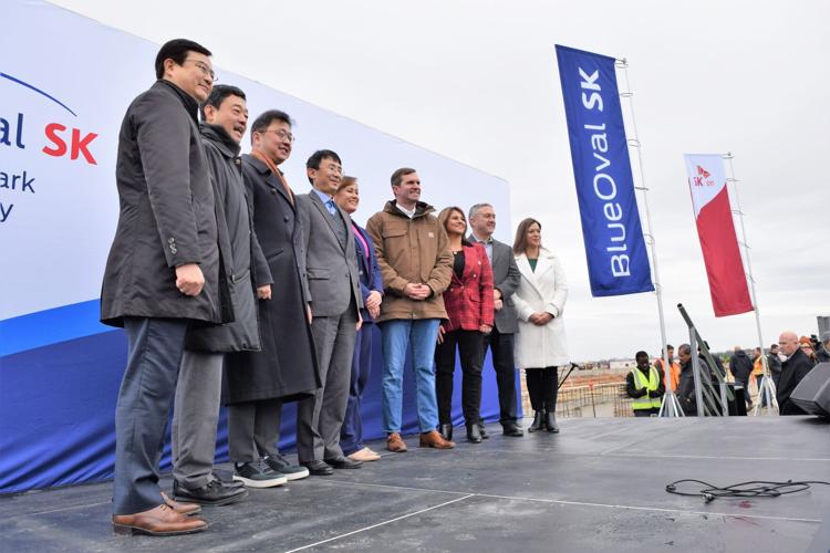 Besheear at Ford BlueOval SK Battery Park 12-5-22 (5).JPG