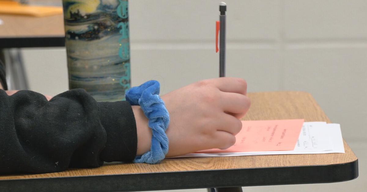 Cursive writing bill makes its way through Kentucky legislature ...