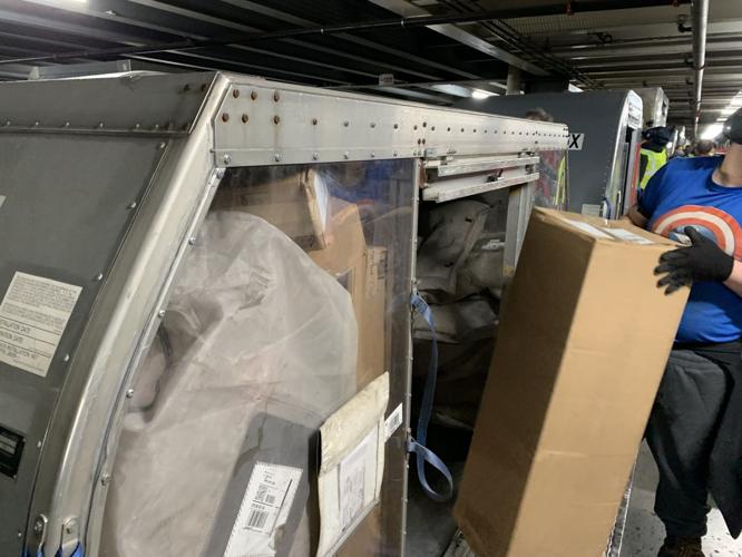 UPS - UNITED PARCEL SERVICE - LOUISVILLE HUB - HOLIDAY PREPS - 12-3-19  (1).jpg