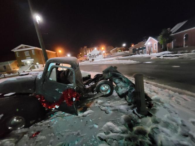 Hodgenville Square Damage 2-20-21 (3).jpg