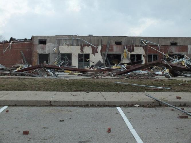 HENRYVILLE HIGH SCHOOL DESTROYED BY TORNADO 3-2-2012 (9).jpg