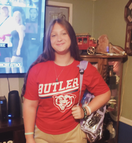 Nicole Owens' Senior.png