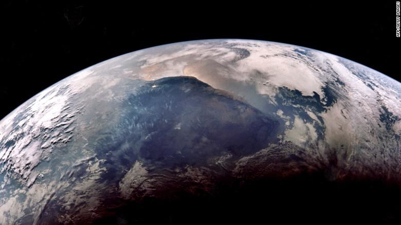 Earth from Apollo 11.jpg