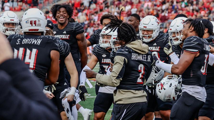 Louisville football dancing