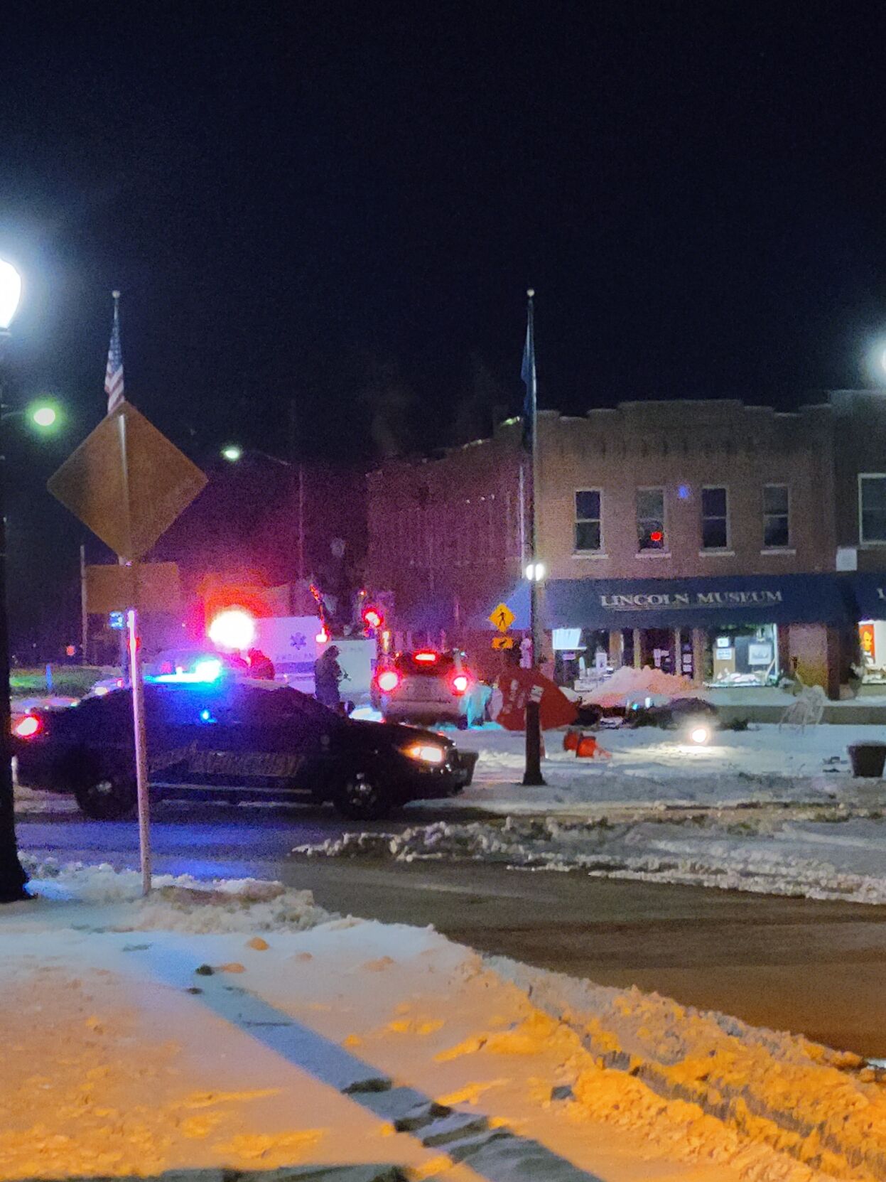 Hodgenville Square Damage 2-20-21 (2).jpg