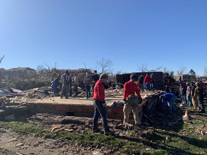 TORNADO - BOWLING GREEN - WHISPERING HILLS - 12-13-2021 2.jfif