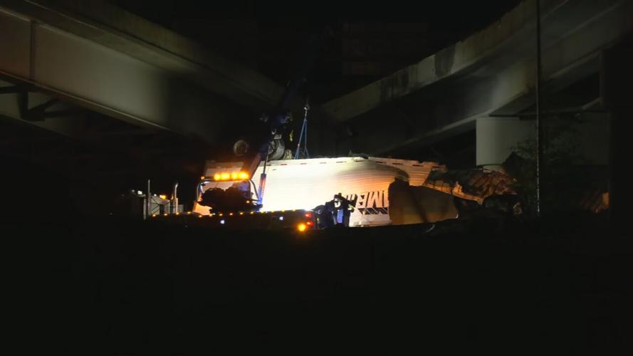 Interstate 65 semi crash 04.19.2024
