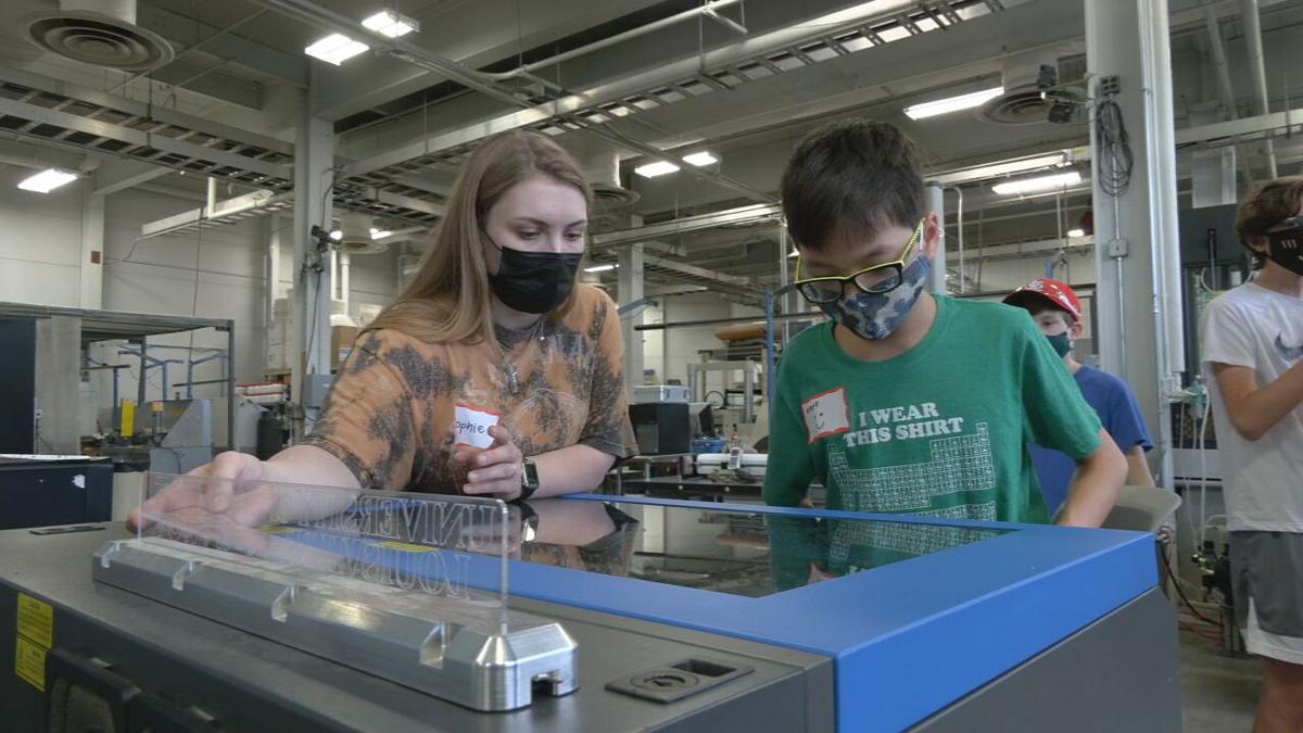 Louisville Summer Camp Showing Students Potential Of 3d Printing News Wdrb Com