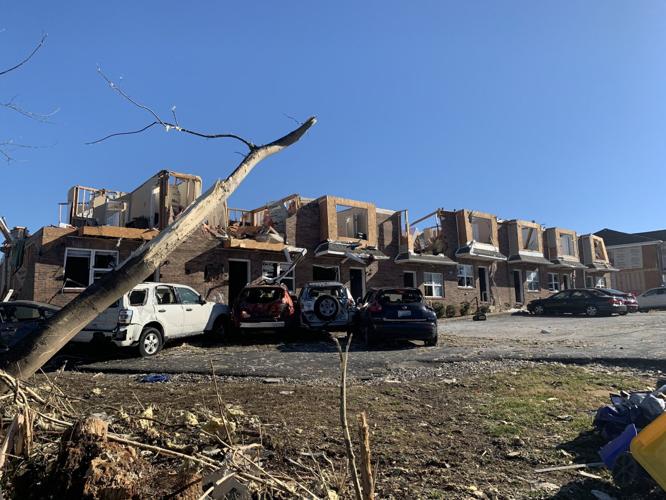 TORNADO - BOWLING GREEN - WHISPERING HILLS - 12-13-2021 3.jfif